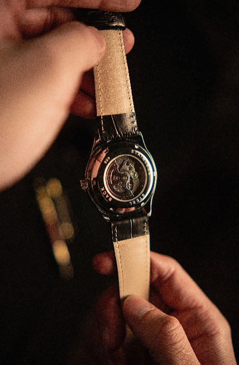 Noble Invicto 40mm