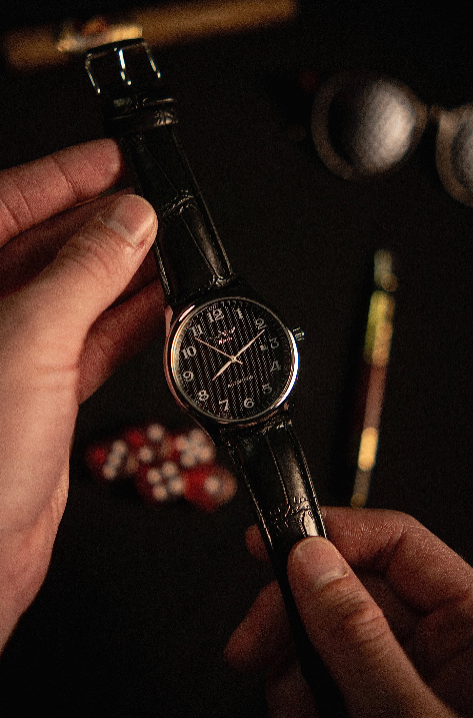 Noble Invicto 40mm